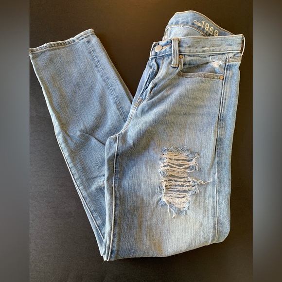 Gap sexy boyfriend jeans - Picture 2 of 7